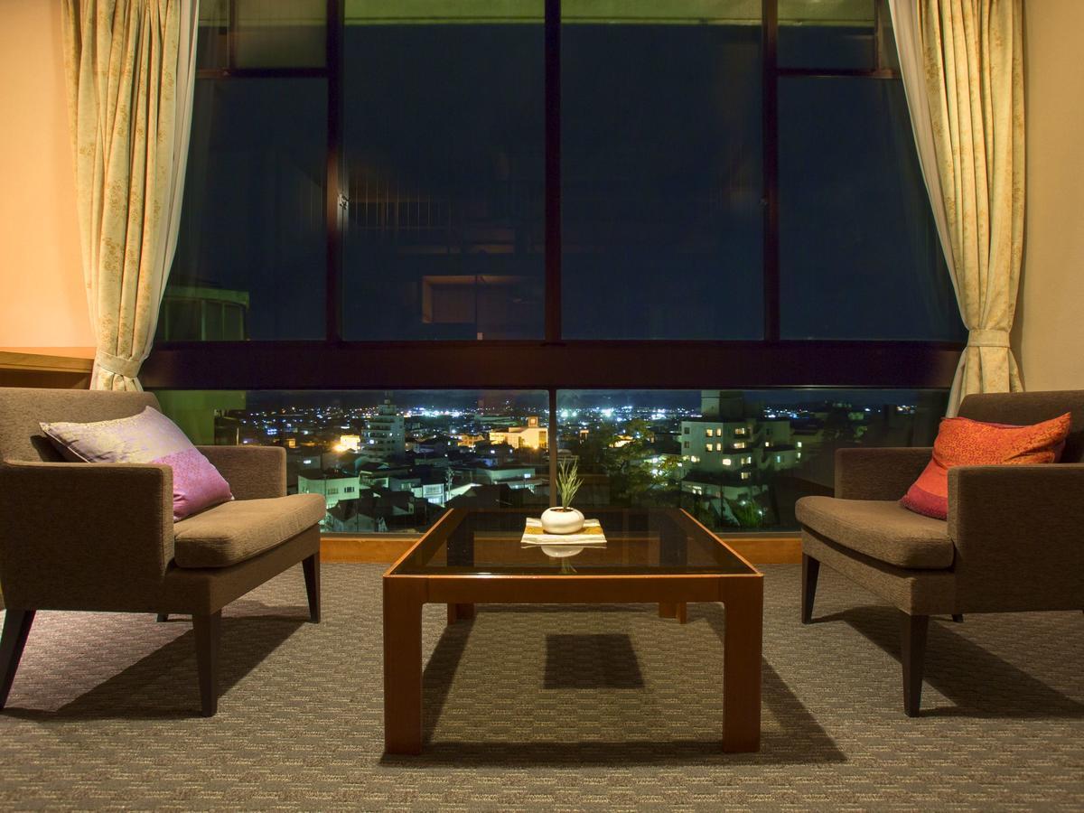 Yamashiro Onsen Midori No Yado Bansyoukaku Otel Kaga  Dış mekan fotoğraf